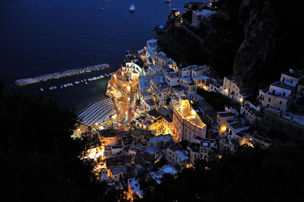 Palazzo Ferraioli - Hotel & Wellness Atrani Buitenkant foto